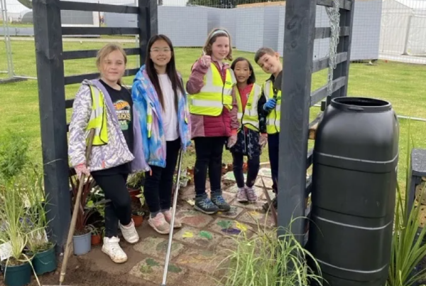 bruche tatton The Bruche pupils building their garden